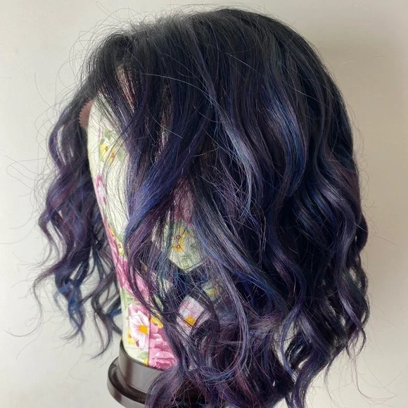 ALA 14” BLUE OMBRE BOB WAVY LACE FRONT WIG💫 *NEW*